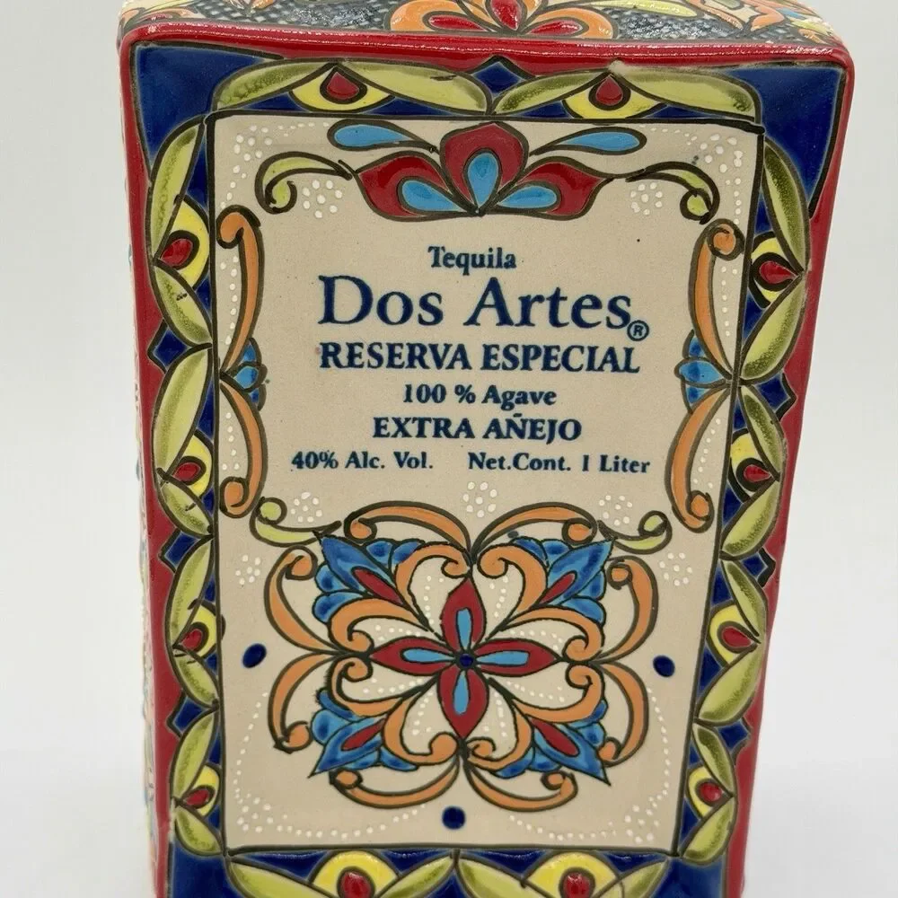 Dos Artes Reserva Especial Anejo Tequila Ceramic Collectors Empty Bottle 1L